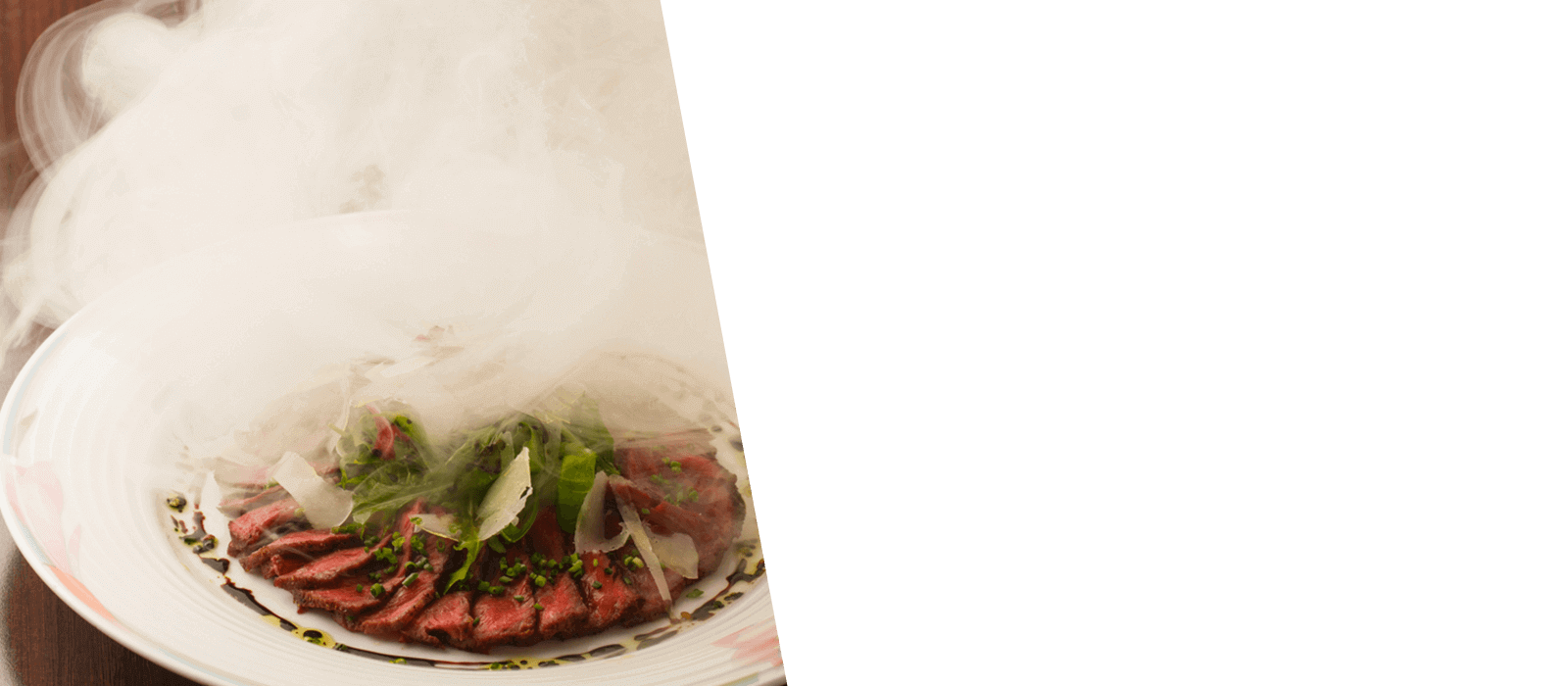 赤ワインにもピッタリの「尾崎牛のタタキ」は、当レストランの自慢の逸品です。